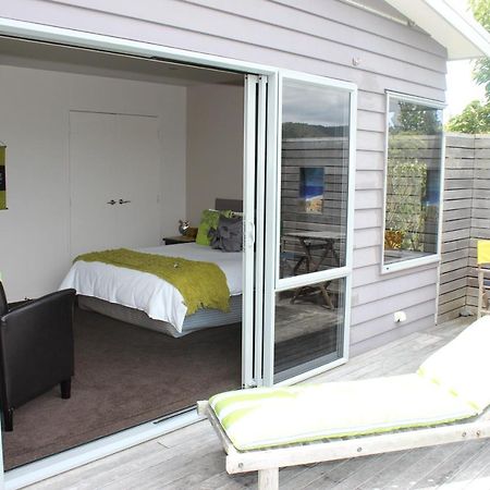 Stunning Views Bed, Breakfast & Health Retreat Bed & Breakfast Whangamata Exterior foto